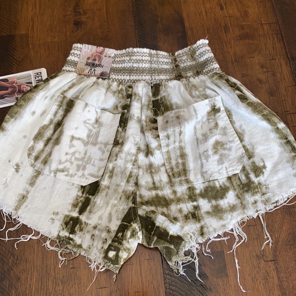 Rewash Shorts - Picture 6 of 8